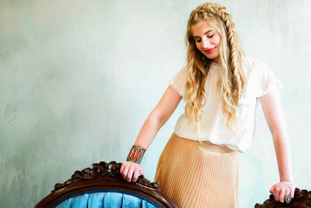 Hairstyling by Dayna